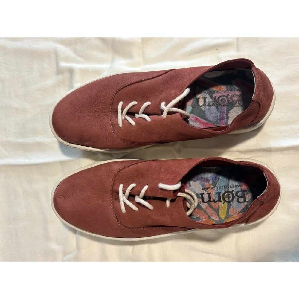Børn Women's Red Leather Lace-Up Casual Sneakers Rubber Sole Logo Accent US 7